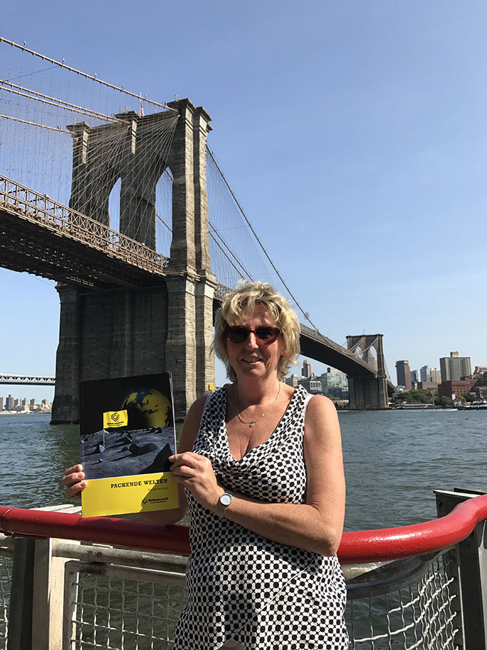 Violetta Mrozek, Brooklyn Bridge in New York, USA